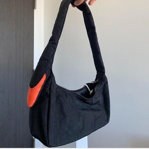 Baggu Swan Black Small Shoulder Bag